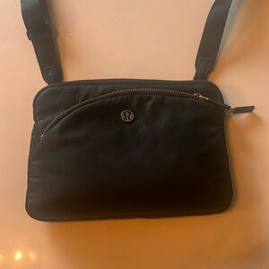 Lululemon cross body purse